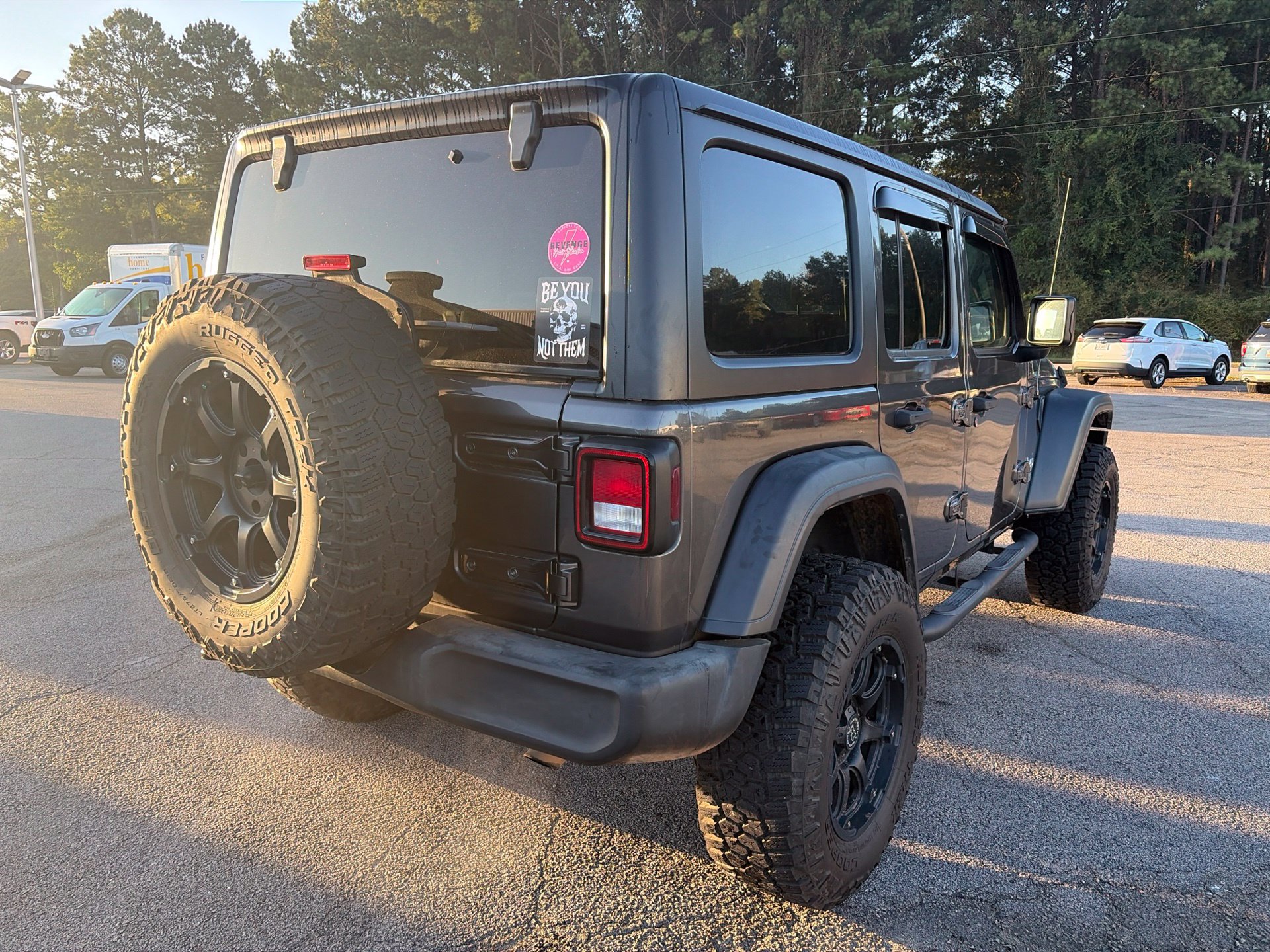 jeep wrangler unlimited 2019 1C4HJXDG7KW610994 image jeep wrangler unlimited 2019 1C4HJXDG7KW610994 image